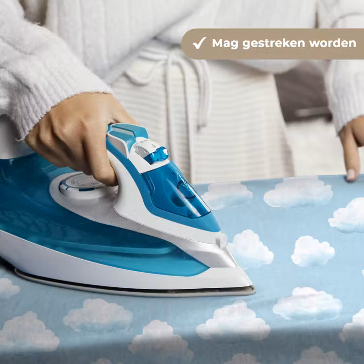 Wolken - Illustratie - Blauw Wandkleed katoen klein 269 -sfeer9