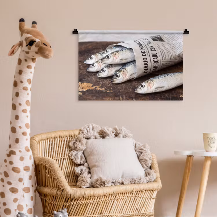 Wall Hanging - Little Sardine - newspaper - cutting board - Sardientje - krant - snijplank Wandkleed katoen klein
