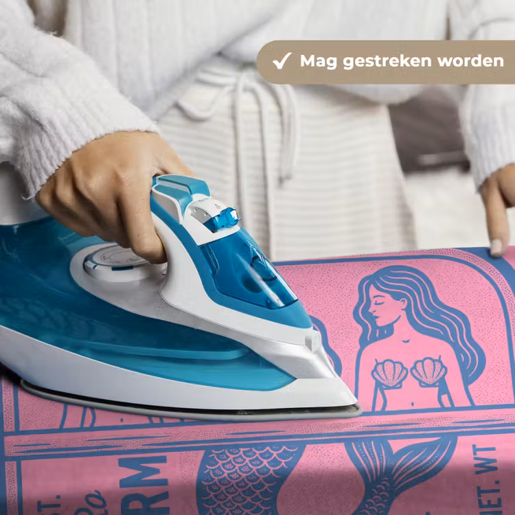 Meermin - Sardineblik - Illustratie - Roze - Retro Wandkleed katoen klein -sfeer9
