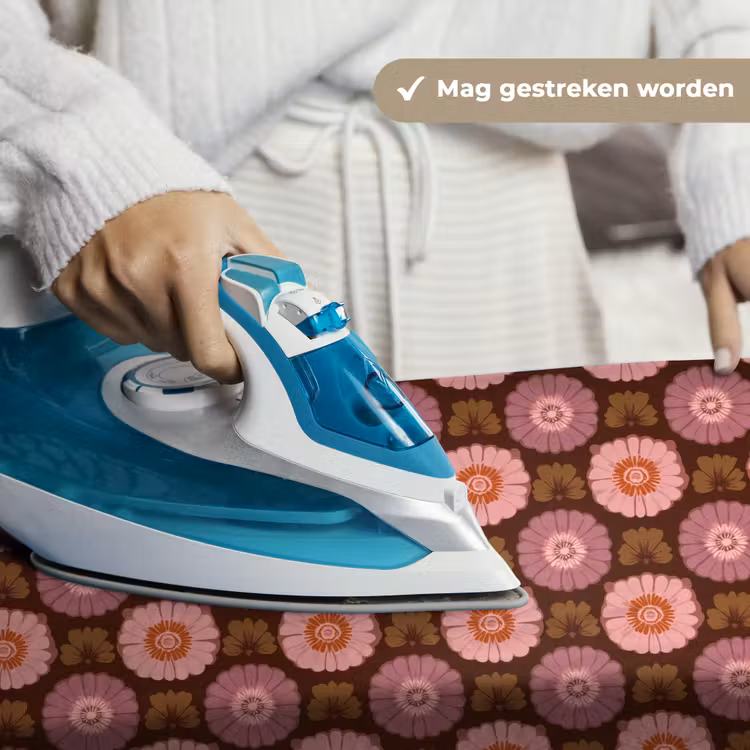 Retro - Madelief - Roze Wandkleed katoen klein 269 -sfeer9