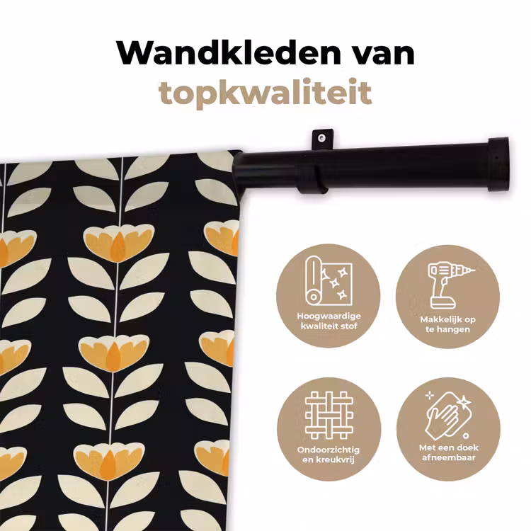 Retro - Bloem - Zwart - Okergeel Wandkleed katoen klein 269 -sfeer2