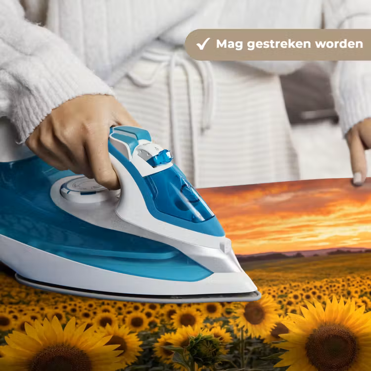 Zonnebloemen - Heuvellandschap - Geel Wandkleed katoen klein -sfeer9