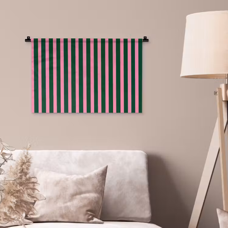 Verticale strepen - Groen - Roze Wandkleed katoen klein 269 -sfeer4