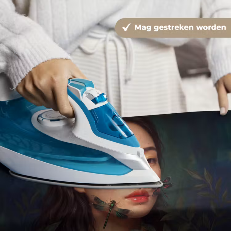 Vrouw - Insecten - Natuur - Portret - Groen Wandkleed katoen klein -sfeer9