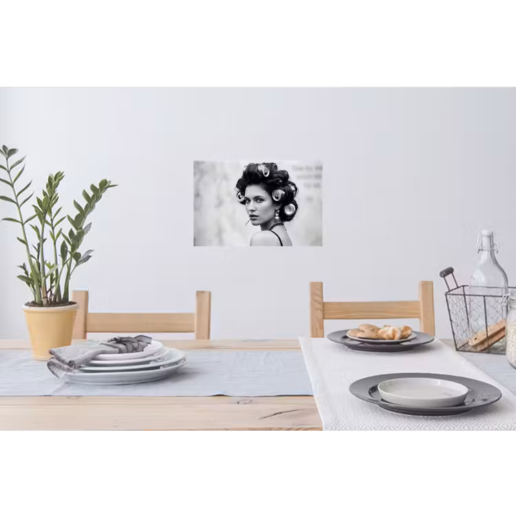 Edgy - Vrouw - Zwart - Wit Muursticker klein -eettafel