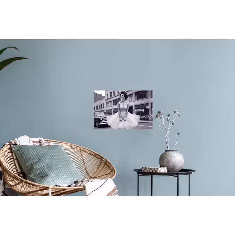 Retro - Vrouw - Zwart - Wit Muursticker klein -plant