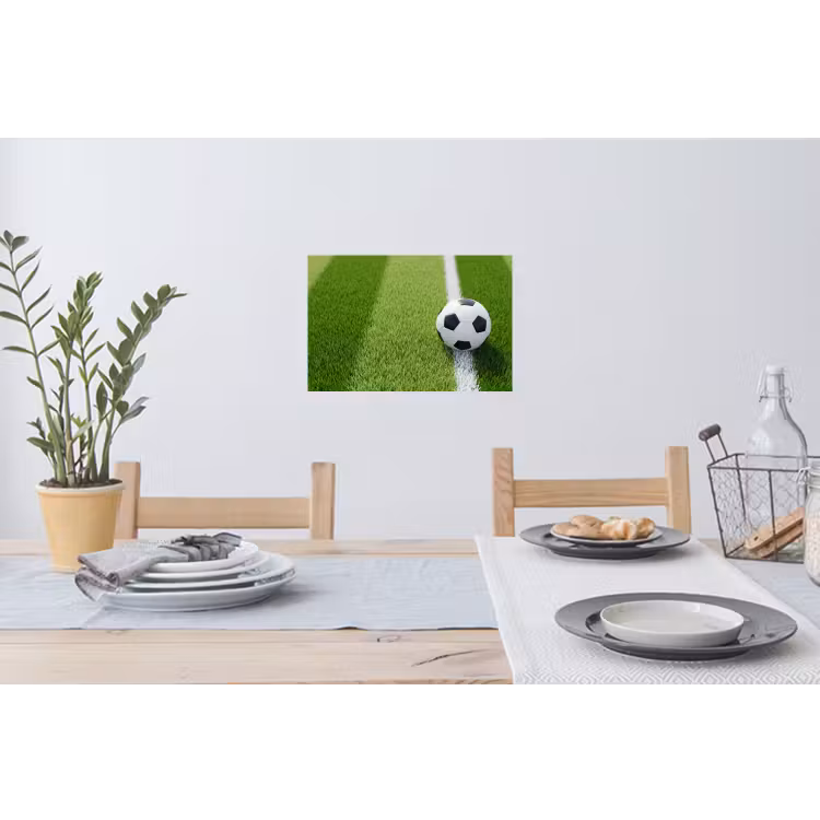 Voetbal - Grasveld - Sport - Groen Muursticker klein -eettafel