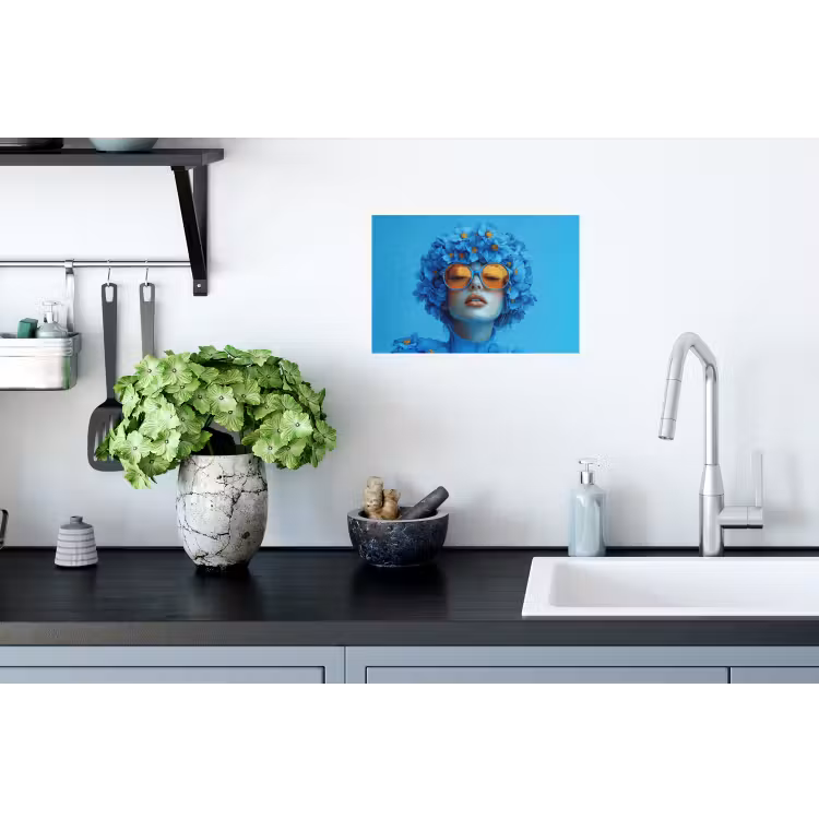 Vrouw - Bloem - Blauw - Modern - Bril - Portret Muursticker klein -keuken