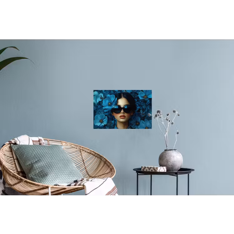 Vrouw - Bloemen - Blauw - Aesthetic - Luxe Muursticker klein -plant