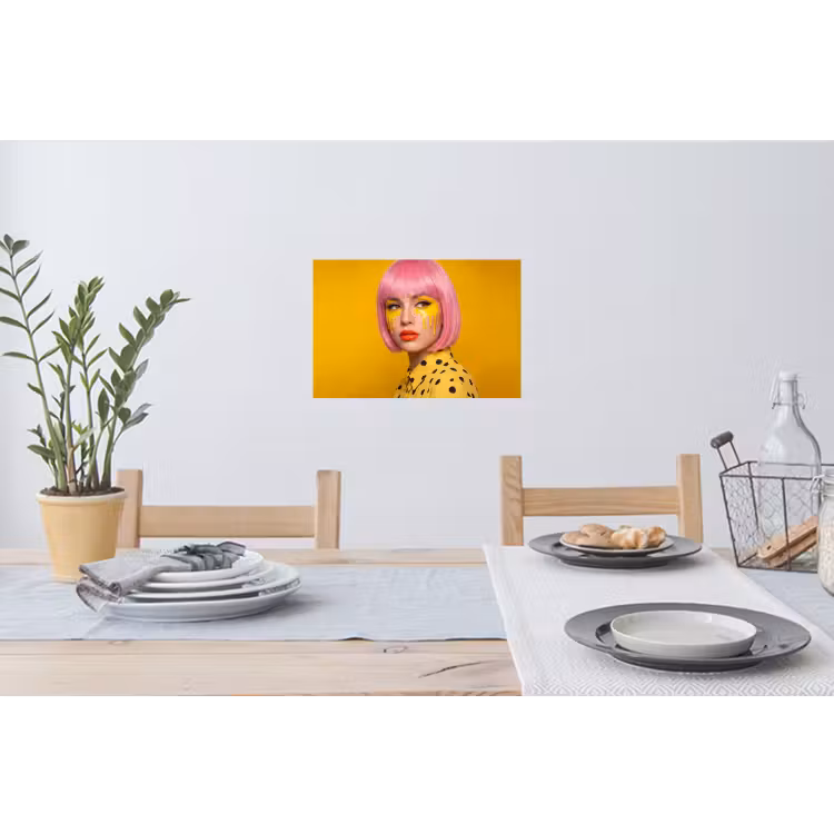 Vrouw - Portret - Abstract - Kleurrijk - Geel Muursticker klein -eettafel