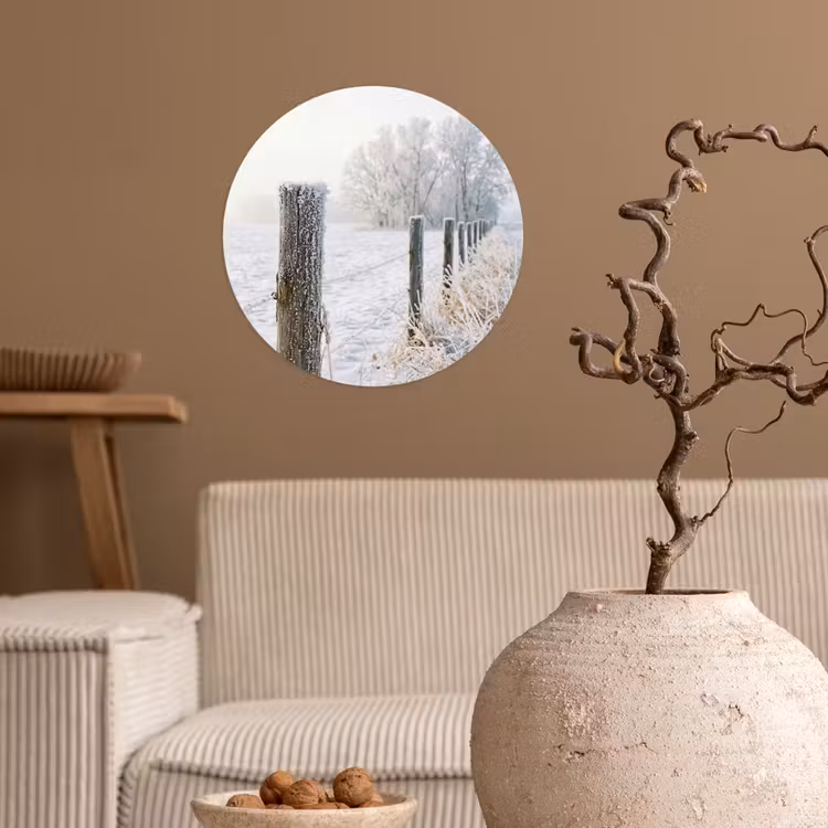 Hek - Sneeuw - Mist - Platteland - Nostalgisch Wandcirkel behangsticker klein -sfeer1