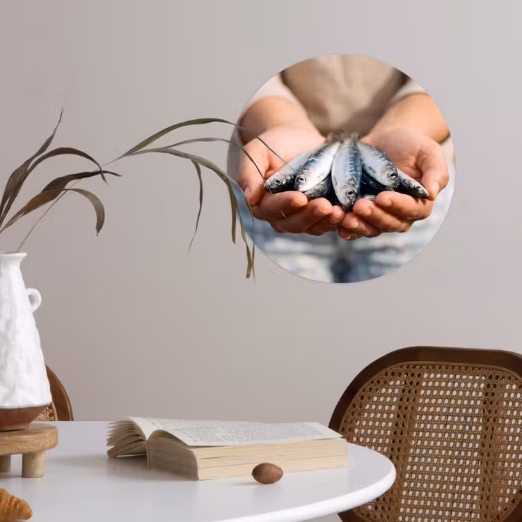 Wallpaper Circle - Fish - Hands - Nature - Vis - Handen - Natuur Wandcirkel behangsticker klein