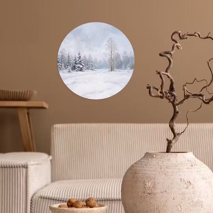 Bospad - Dennen - Sneeuw - Winter - Rustgevend Wandcirkel behangsticker klein -sfeer1