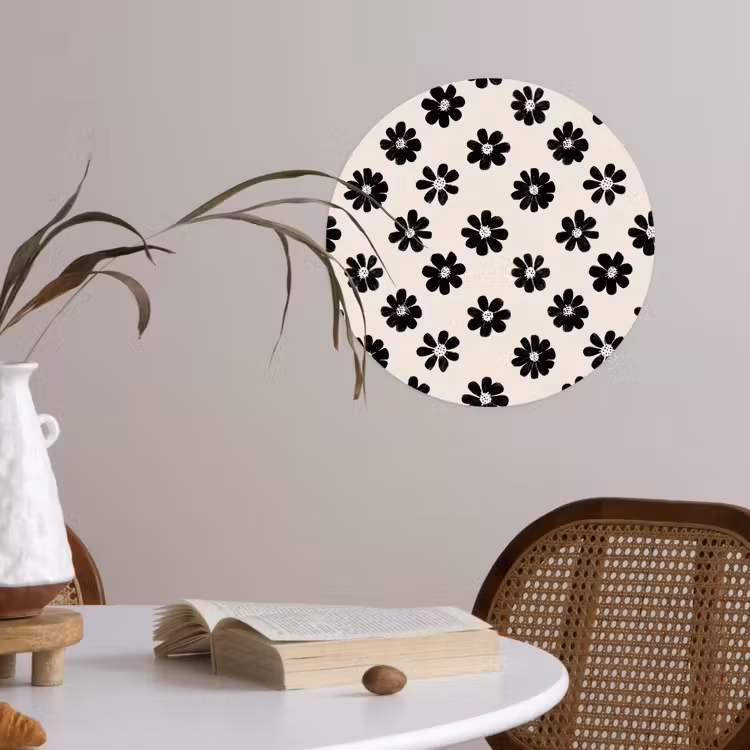 Grafisch - Madeliefjes - Zwart - Beige Wandcirkel behangsticker klein 186 -sfeer3