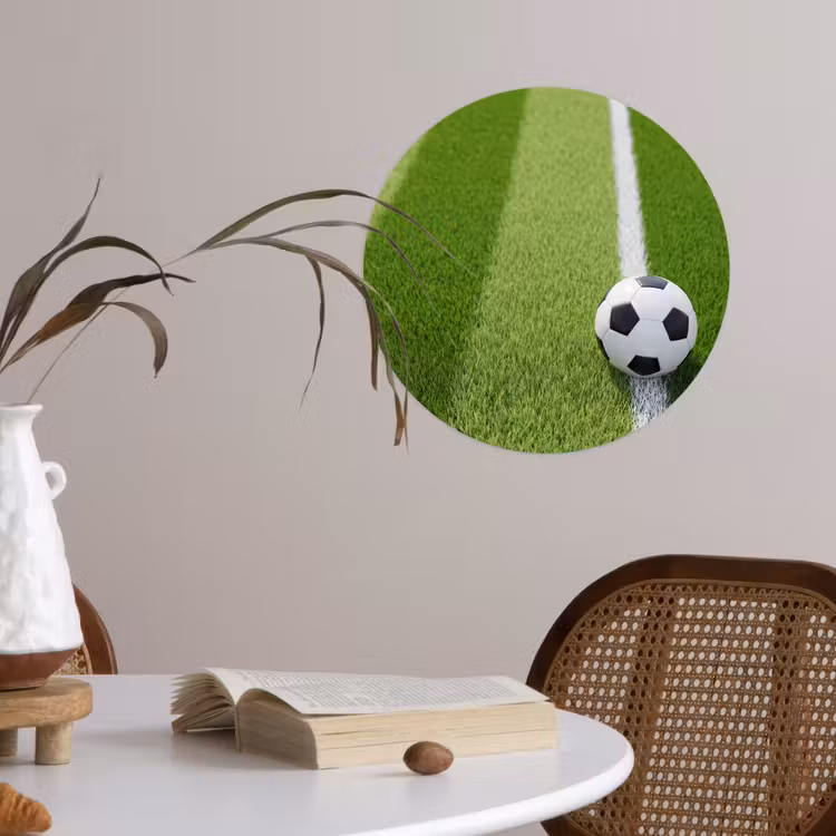 Voetbal - Grasveld - Sport - Groen Wandcirkel behangsticker klein -sfeer3