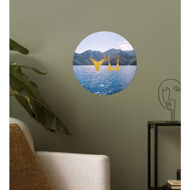 Badmode - Bikini - Zee - Bergen - Geel Wandcirkel behangsticker klein -sfeer2