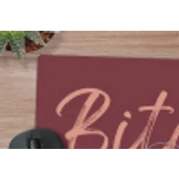Bitch please - Rood - Blauw muismat rubber klein -closeup