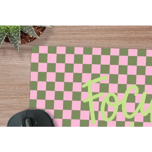Focus - Vakken - Roze muismat rubber klein -closeup