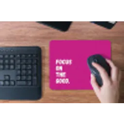 Focus on the good - Roze - Simple muismat rubber klein -toetsenbord