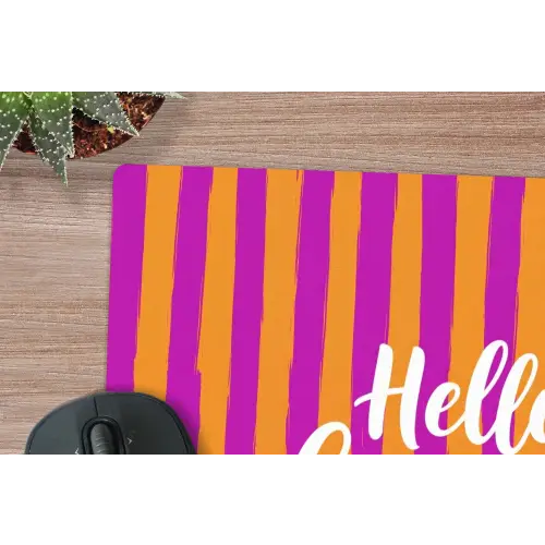 Modern - Hello - Oranje muismat rubber klein -closeup