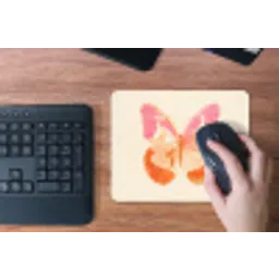 Oranje - Vlinder - Minimalistisch muismat rubber klein -toetsenbord