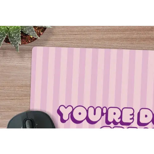 Paars - Strepen - You're doing great - Schaduw muismat rubber klein -closeup