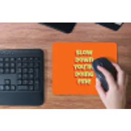 Slow down you're doing fine - Oranje - Simple muismat rubber klein -toetsenbord