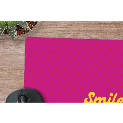 Smile - Stippen - Roze muismat rubber klein -closeup