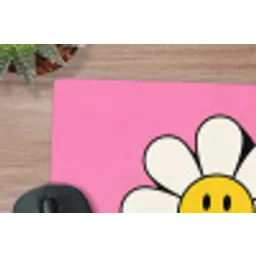 Smiley - Bloem - Roze muismat rubber klein -closeup