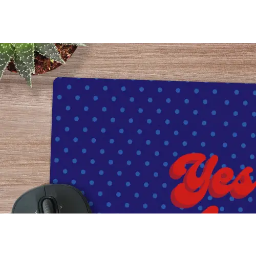 Yes fun - Rood - Blauw - Stippen muismat rubber klein -closeup