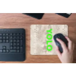 YOLO - Groen - Neon - Slangenprnt muismat rubber klein -toetsenbord