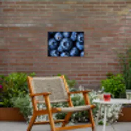 Bessen - Blauw - Fruit Tuinposter op houten frame 2 cm dik klein -sfeer3