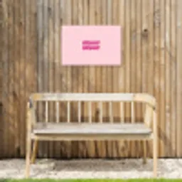 Bisou - Roze - Schaduw Tuinposter op houten frame 2 cm dik klein -sfeer4