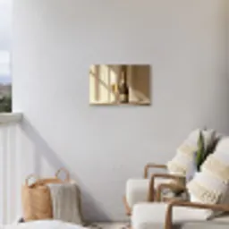 Champagne - Beige - Schaduw - Bubbels Tuinposter op houten frame 2 cm dik klein -sfeer1
