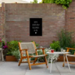 Grote avonturen beginnen klein - Quotes - Spreuken Tuinposter op houten frame 2 cm dik klein -sfeer3