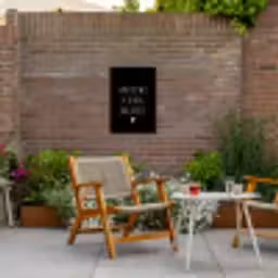 Van jou wil ik er nog wel eentje - Quotes - Spreuken Tuinposter op houten frame 2 cm dik klein -sfeer3