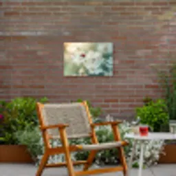 Lieveheersbeestje - Bloemen - Wit Tuinposter op houten frame 2 cm dik klein -sfeer3