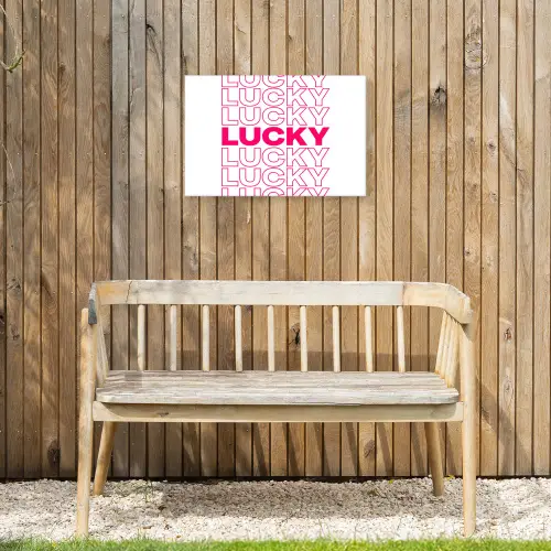 Lucky - Roze - Patroon Tuinposter op houten frame 2 cm dik klein -sfeer4