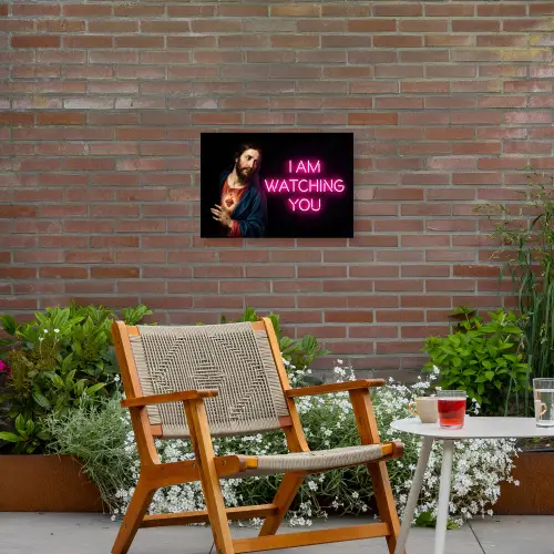 Man - Tekst - Neon Tuinposter op houten frame 2 cm dik klein -sfeer3
