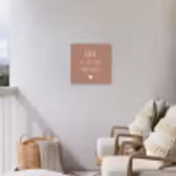 Spreuken - Papa ik lijk steeds meer op jou - Quotes - Papa - Stef Bos Tuinposter op houten frame 2 cm dik klein -sfeer1