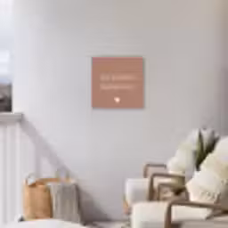 Spreuken - Grote avonturen beginnen klein - Quotes Tuinposter op houten frame 2 cm dik klein -sfeer1
