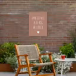 Spreuken - Van jou wil ik er nog wel eentje - Quotes Tuinposter op houten frame 2 cm dik klein -sfeer3
