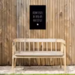Quotes - Adem kusjes in en blaas hartjes uit - Spreuken Tuinposter op houten frame 2 cm dik klein -sfeer4