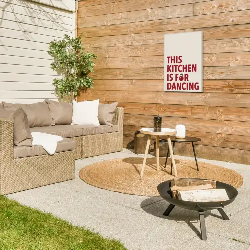 Rood - Quote - Kersen Tuinposter op houten frame 2 cm dik klein -sfeer2