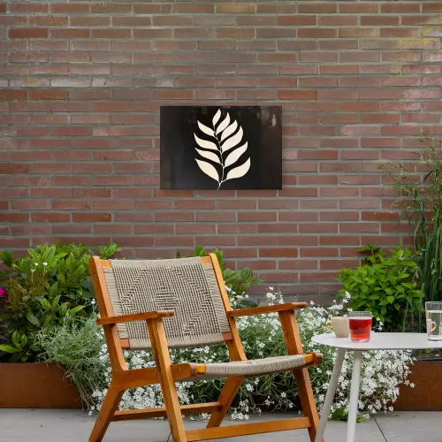 Blad - Wit - Minimalistisch Tuinposter op houten frame 2 cm dik klein -sfeer3