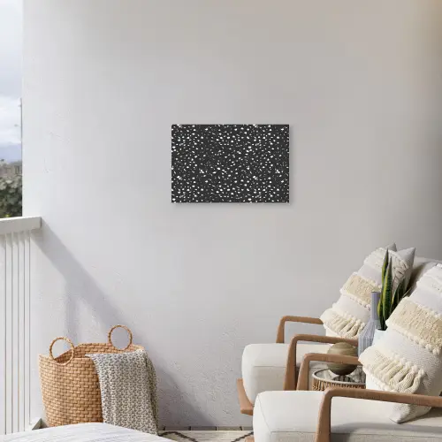 Terrazzo - Patroon - Zwart - Wit Tuinposter op houten frame 2 cm dik klein 845 -sfeer1