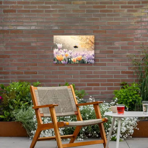 Viooltjes - bij - Zonlicht Tuinposter op houten frame 2 cm dik klein -sfeer3