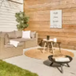 Wijn en Zonnen Tuinposter op houten frame 2 cm dik klein -sfeer2