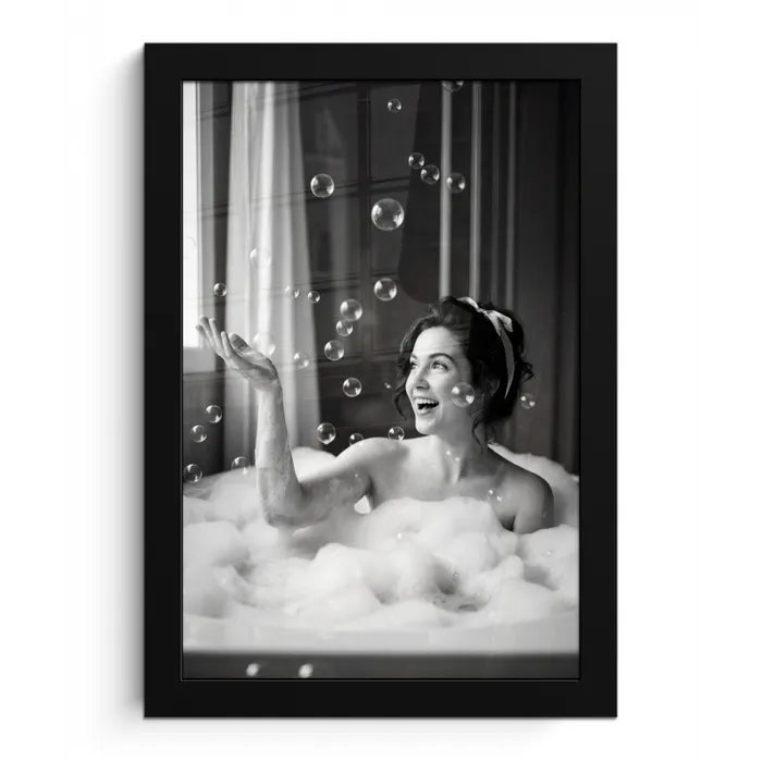Bad - Bubbels - Zwart - Wit fotolijst zwart zonder passe partout klein -3d