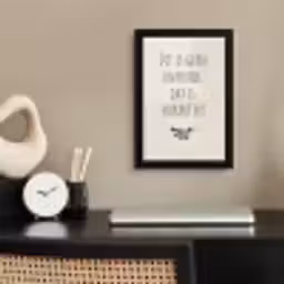 Bruin - Minimalistisch - Quote - Zomer fotolijst zwart zonder passe partout klein -sfeer1